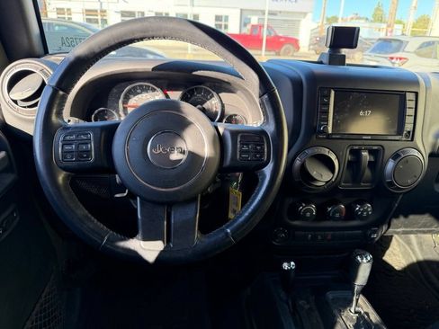 Used 2015 Jeep Wrangler Sport AWD/4WD image 11