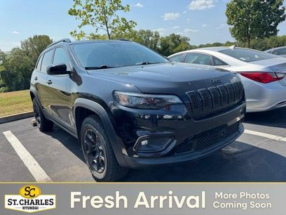 Used 2022 Jeep Cherokee Latitude w/ Sun & Sound Group
