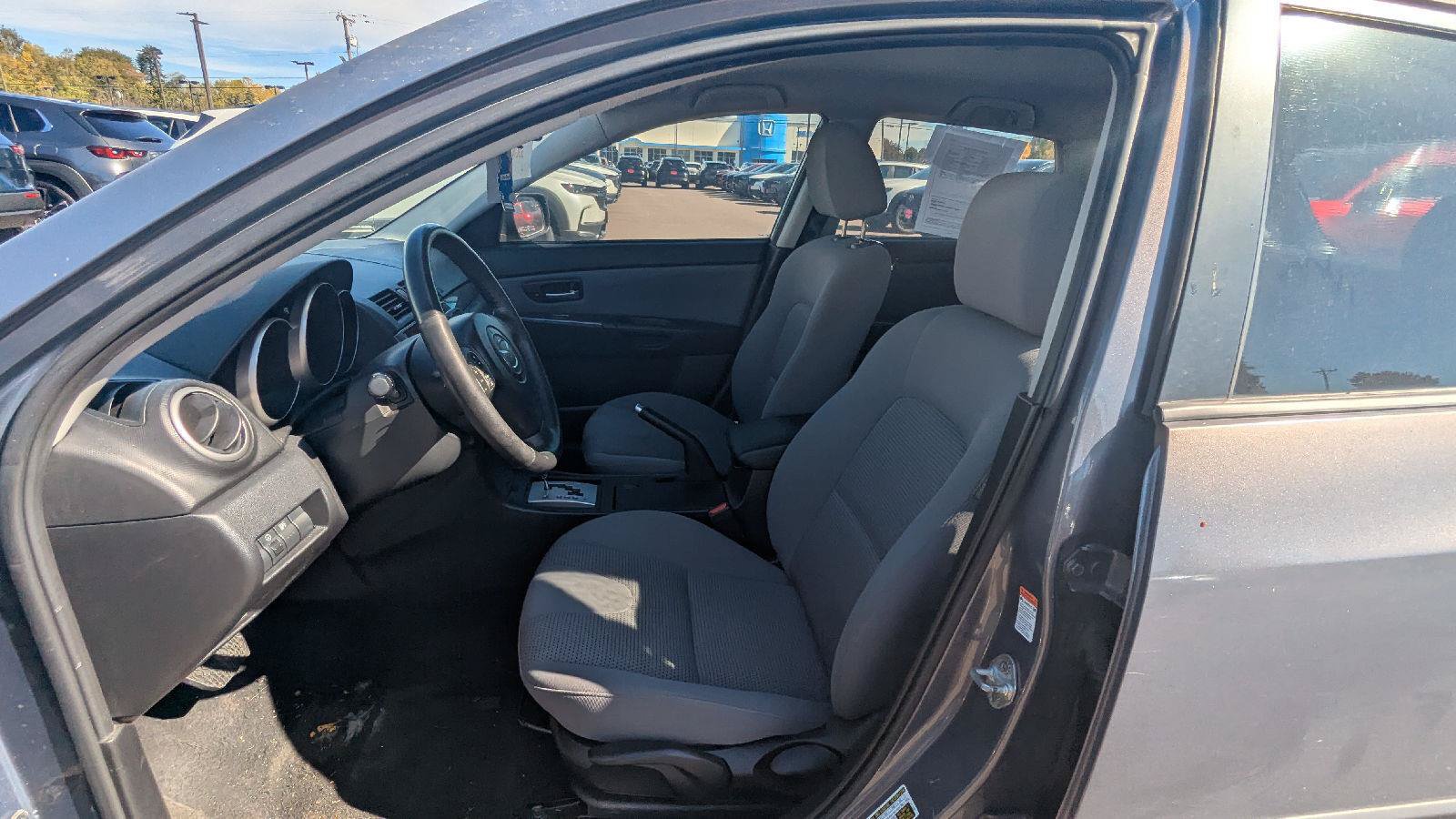 Used 2008 MAZDA MAZDA3 s Touring FWD image 10