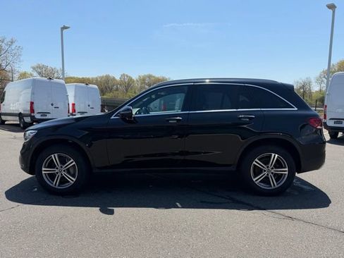 Certified 2022 Mercedes-Benz GLC 300 4MATIC w/ Multimedia Package Lite image 4