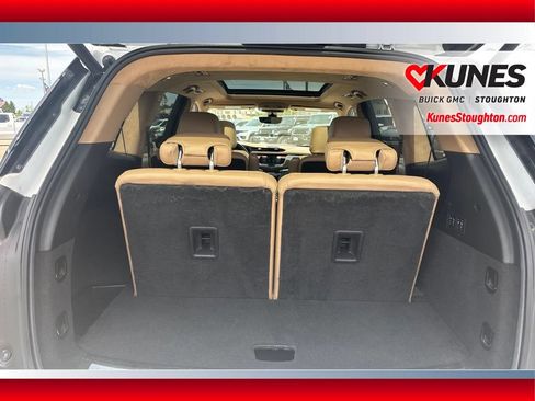 Used 2022 Cadillac XT6 Premium Luxury w/ Platinum Package AWD/4WD image 28