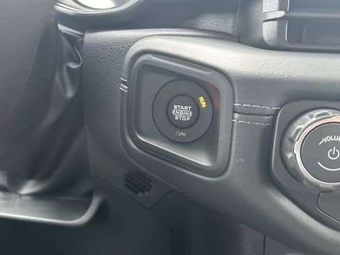 New 2026 Jeep Gladiator Rubicon image 17