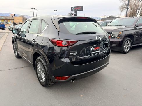 Used 2017 MAZDA CX-5 Sport image 6