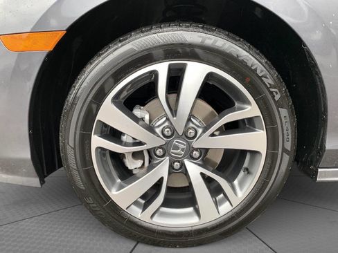 Used 2023 Honda Odyssey Touring image 9