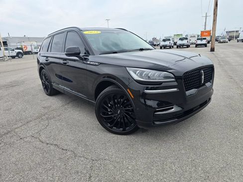 Used 2023 Lincoln Aviator Reserve w/ Equipment Group 201A RWD image 1