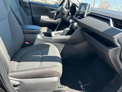 Used 2023 Toyota RAV4 XLE AWD/4WD image 31