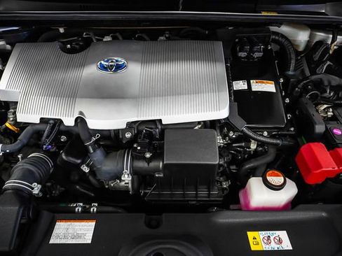 Used 2016 Toyota Prius Four w/ Advanced Technology Package image 25