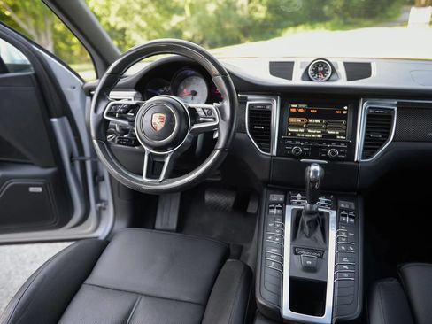 Used 2015 Porsche Macan S AWD/4WD image 62