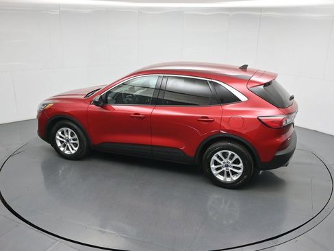 Used 2022 Ford Escape SE image 44