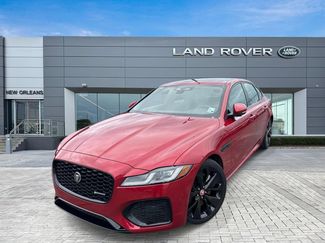 Used 2022 Jaguar XF R-Dynamic SE AWD/4WD video 1