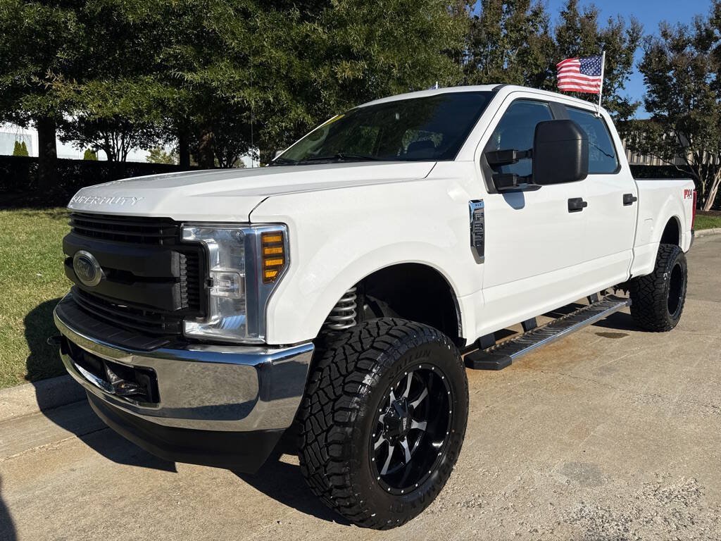 Used 2019 Ford F350 XL AWD/4WD image 4