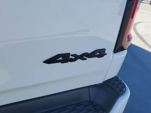 New 2026 RAM 1500 Big Horn w/ Night Edition image 10