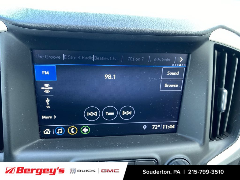 Used 2020 GMC Terrain SLT w/ Preferred Package AWD/4WD image 16