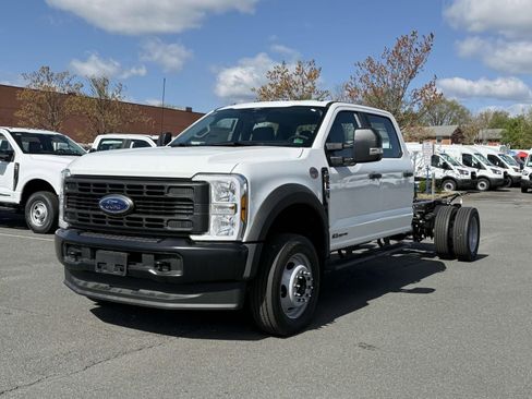 New 2025 Ford F550 4x4 Crew Cab Super Duty image 5