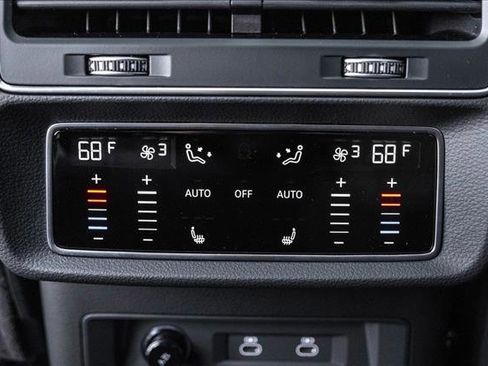 New 2026 Audi Q8 Premium Plus AWD/4WD image 21
