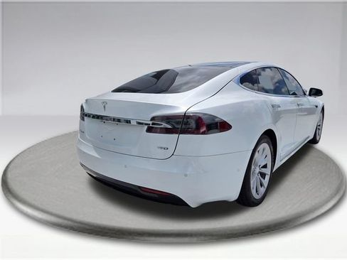 Used 2018 Tesla Model S 75D AWD/4WD image 14