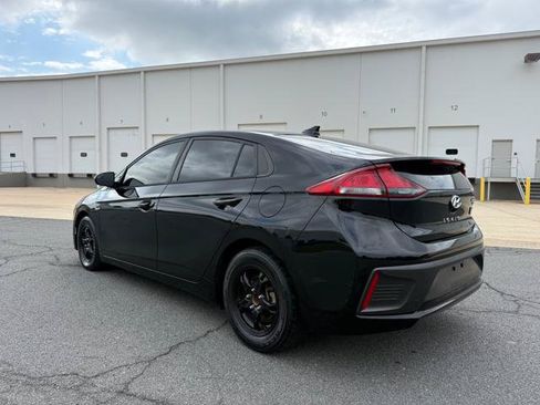Used 2019 Hyundai Ioniq Blue FWD image 3