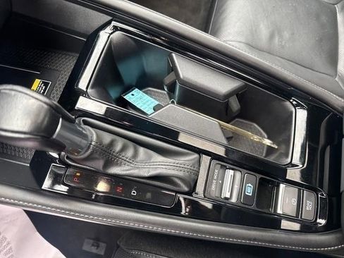 Used 2023 Honda Accord Touring image 11