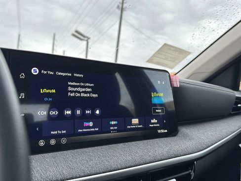 New 2026 Nissan Kicks SV w/ SV Premium Package image 21