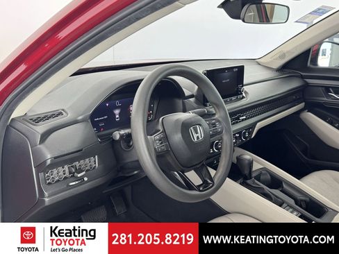 Used 2023 Honda Accord EX image 13