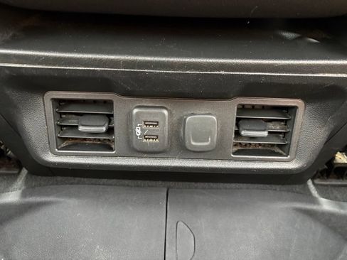 Used 2021 Chevrolet Silverado 1500 LT w/ Convenience Package II AWD/4WD image 43