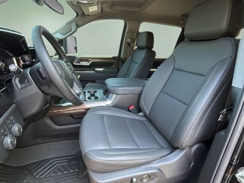 Used 2026 Chevrolet Silverado 2500 LT w/ Trail Boss Package AWD/4WD image 18