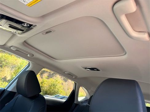 New 2026 Kia Seltos SX w/ SX Sunroof Package image 9