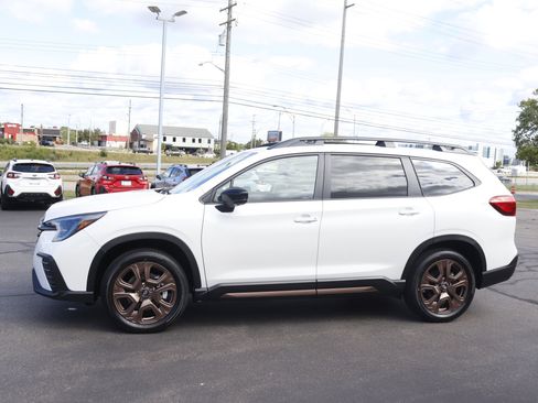 New 2025 Subaru Ascent Bronze Edition w/ Popular Package #2 image 8