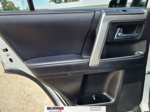 Used 2019 Toyota 4Runner SR5 AWD/4WD image 12