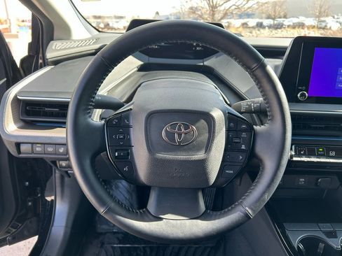 Used 2023 Toyota Prius XLE image 10