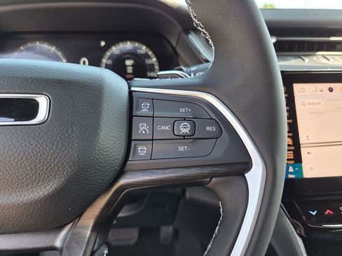 New 2026 Jeep Grand Cherokee Limited RWD image 18