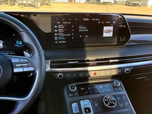 Used 2025 Hyundai Palisade Calligraphy image 6