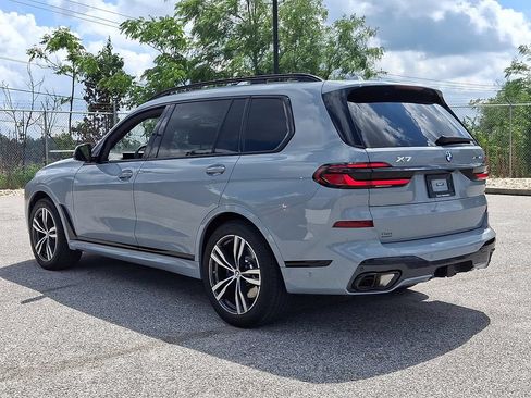 Used 2024 BMW X7 xDrive40i w/ Executive Package AWD/4WD image 8