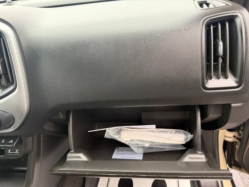 Used 2022 Chevrolet Colorado ZR2 w/ LPO, Power Package image 32