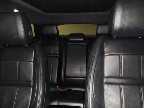 Used 2021 Land Rover Range Rover Evoque R-Dynamic S AWD/4WD image 10
