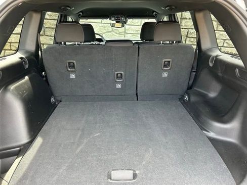 Certified 2024 Jeep Grand Cherokee Laredo w/ Luxury Tech Group I image 11