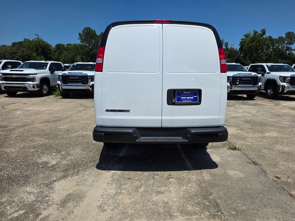 New 2025 Chevrolet Express 3500 Extended w/ Driver Convenience Package RWD image 4