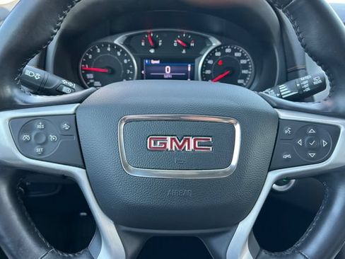 Used 2020 GMC Terrain SLE w/ LPO, Floor Liner Package AWD/4WD image 30