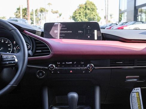 New 2026 MAZDA MAZDA3 Hatchback w/Premium Plus Pkg AWD/4WD image 15