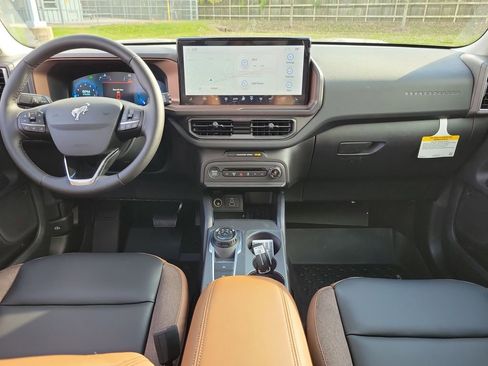 New 2025 Ford Bronco Sport Outer Banks w/ Outer Banks Tech Package+ image 11