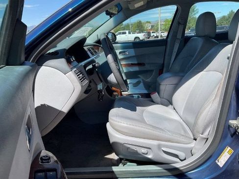 Used 2005 Buick LaCrosse CXL FWD image 14