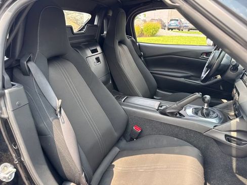 Used 2024 MAZDA MX-5 Miata Sport RWD image 11