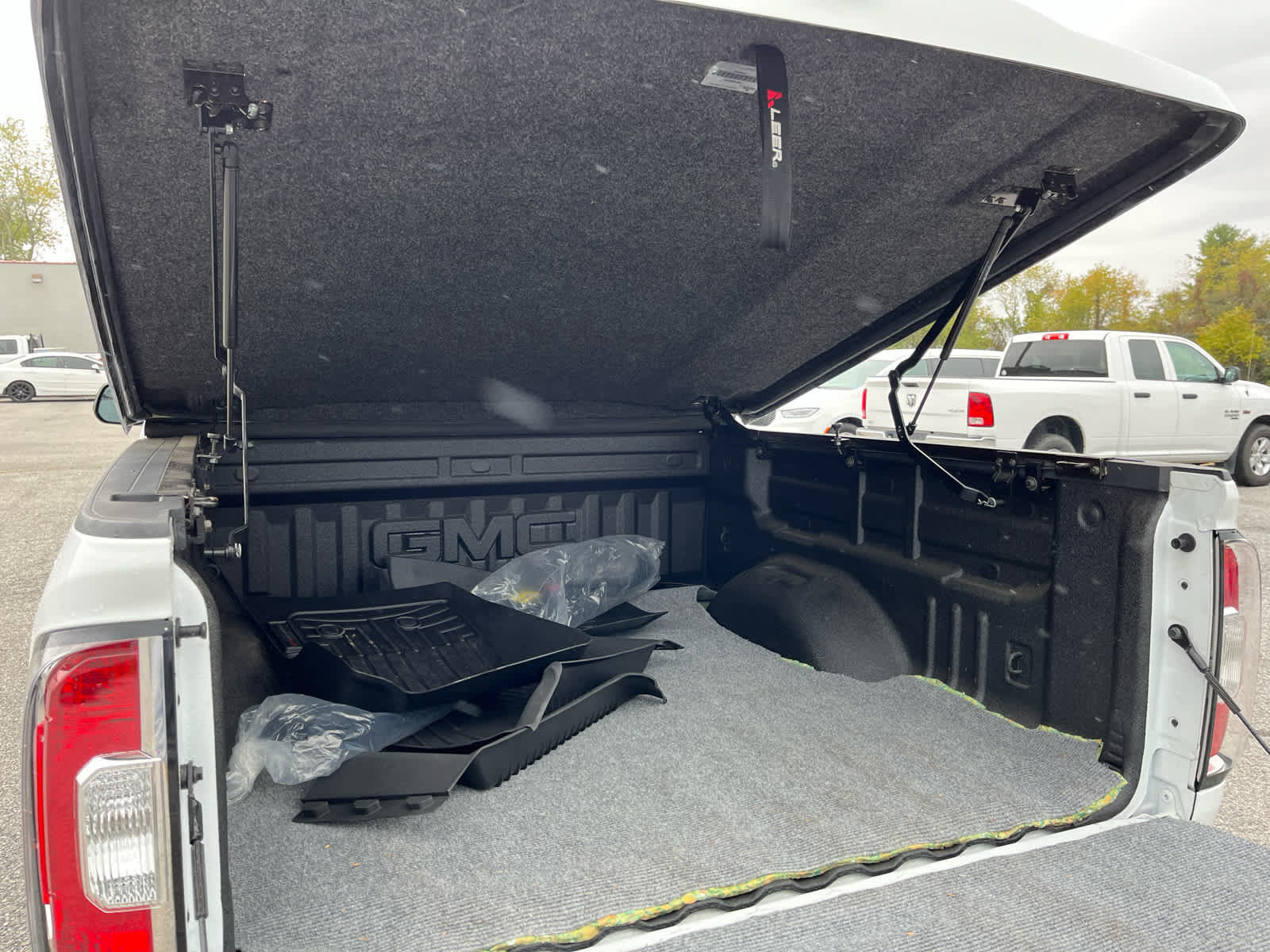 Used 2022 GMC Canyon Elevation w/ Trailering Package AWD/4WD image 27