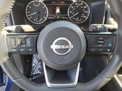 Certified 2022 Nissan Rogue SL w/ SL Premium Package AWD/4WD image 28