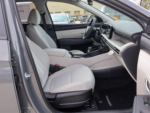 New 2026 Hyundai Tucson SEL FWD image 8