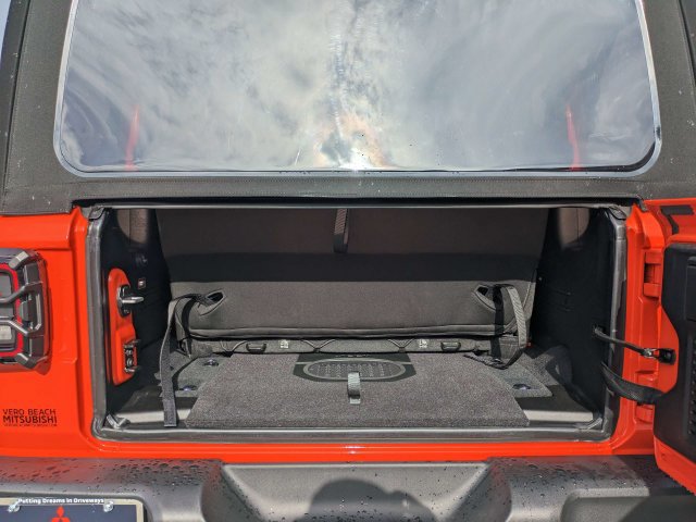 Used 2023 Jeep Wrangler Sport AWD/4WD image 13