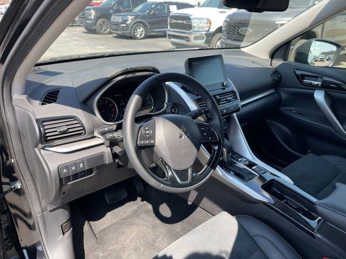 Used 2026 Mitsubishi Eclipse Cross Black Edition image 11