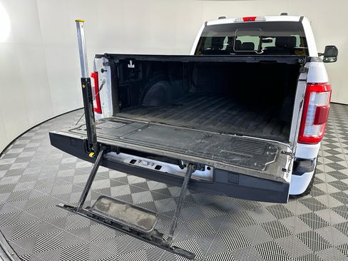 Used 2023 Ford F150 Lariat w/ Equipment Group 502A High AWD/4WD image 14