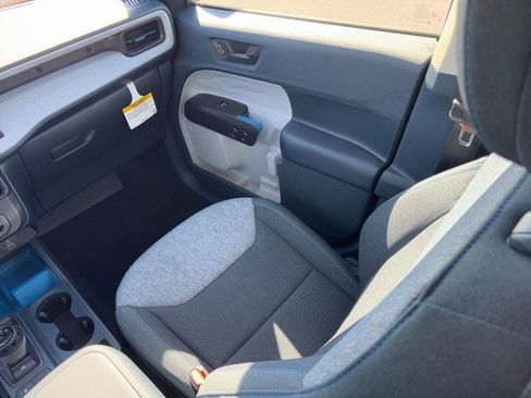 New 2025 Ford Maverick XLT image 10