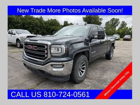 Used 2018 GMC Sierra 1500 SLE w/ SLE Value Package AWD/4WD image 1